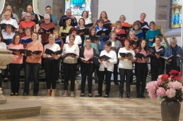 Weitere Sänger des Gospelchores